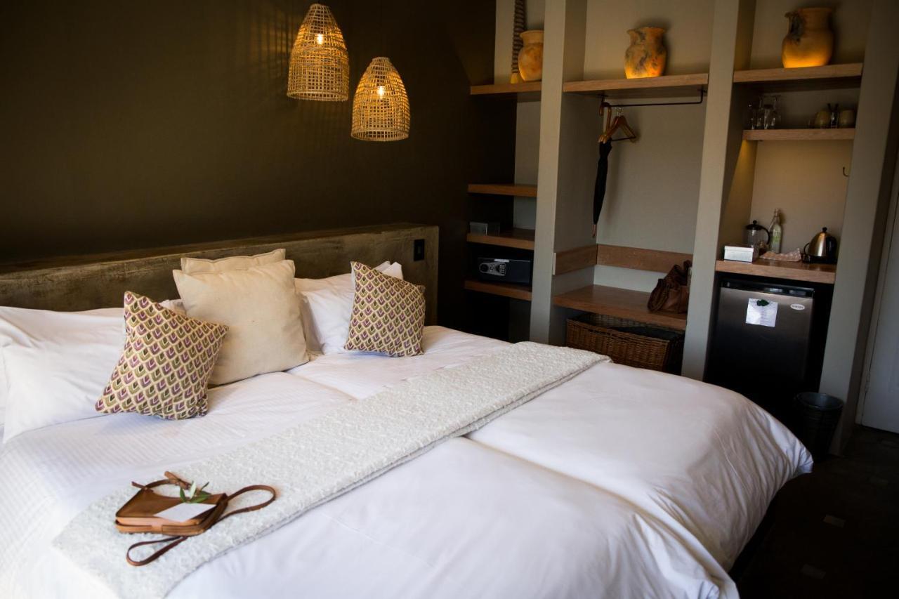 ווינדהוק Olive Grove Guesthouse מראה חיצוני תמונה